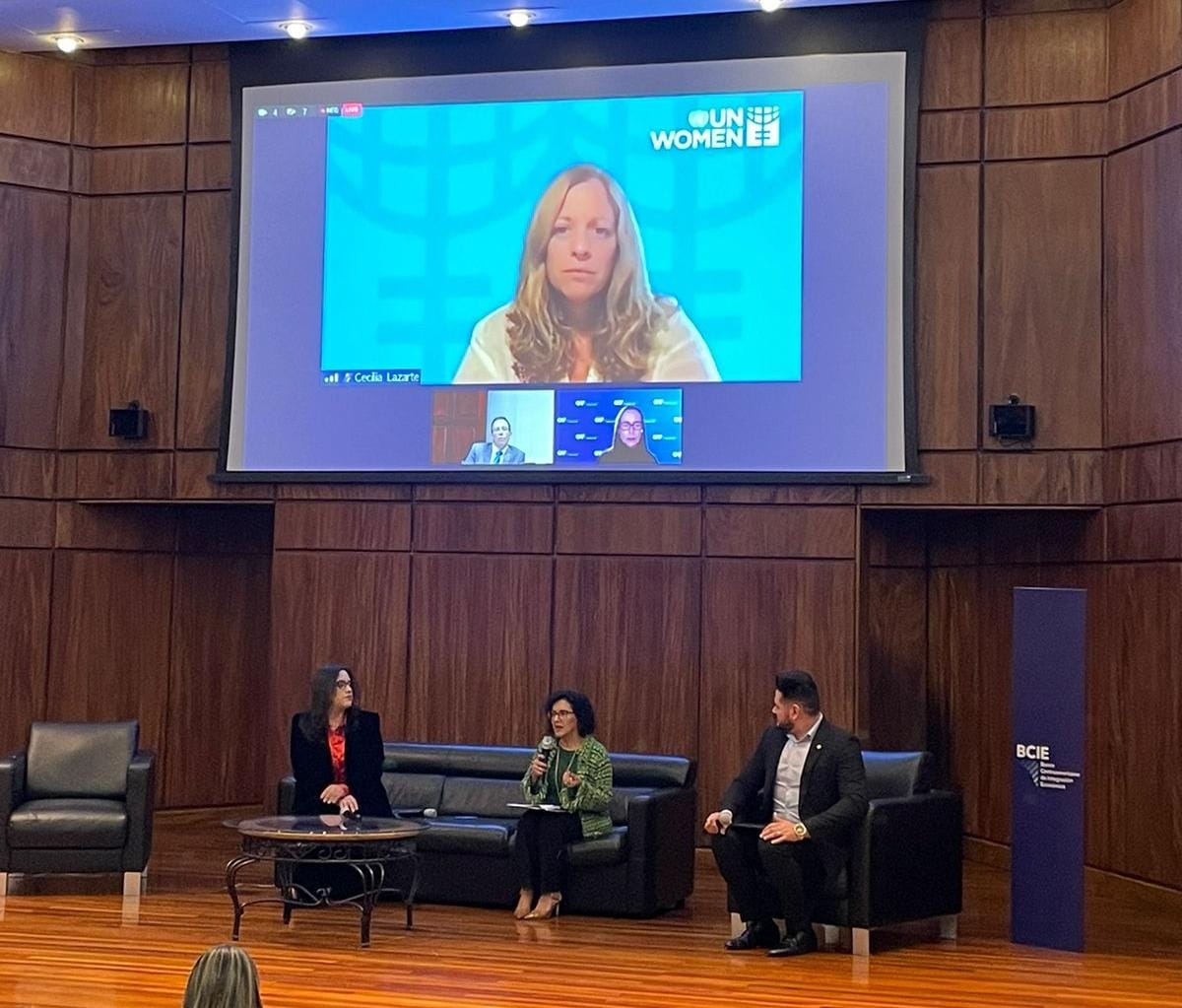 Foro "Inclusión Financiera de las mujeres: Claves para una recuperación ...