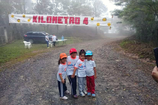 ‘Caminando para brindar alegría a los niños’, Walkathon 2017 – El Mochito